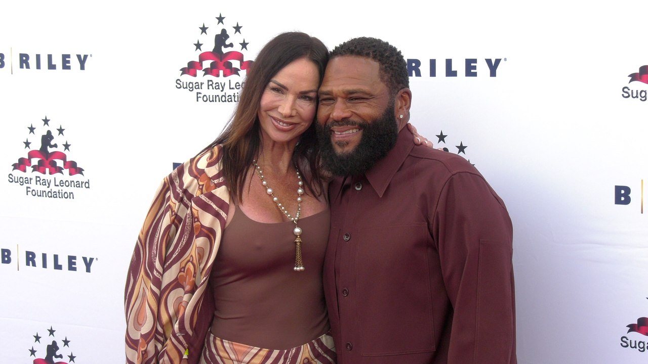 Debbe Dunning and Anthony Anderson attend the S...