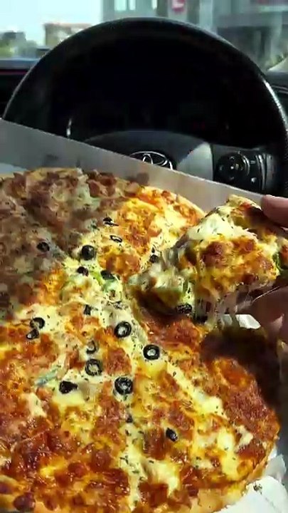 I Got No Tehzeeb 🏻😋1. Sausages PizzaTaste- 7-102. Sriracha PizzaTaste- 8-103. Four Square Pi