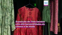 Atriz Tilda Swinton inaugura exposição com objetos pessoais, fotografias e excertos de filmes