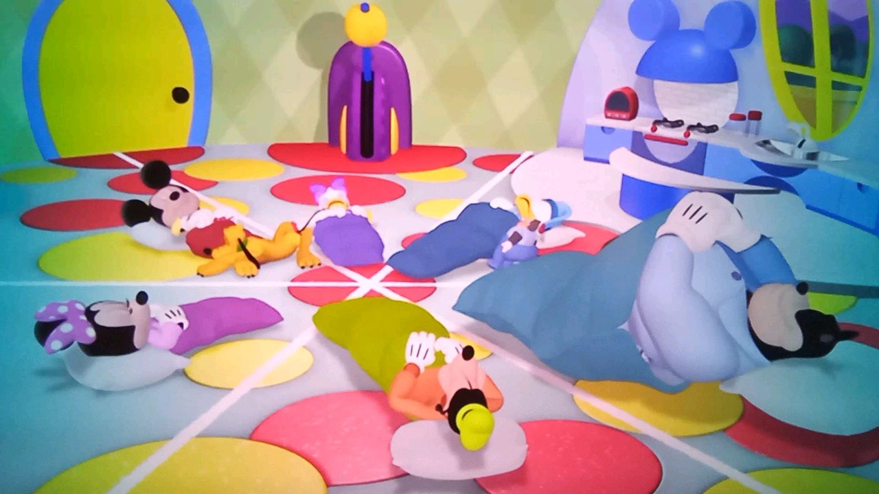 Goofy Got Jumpscared By A Giant Eye!