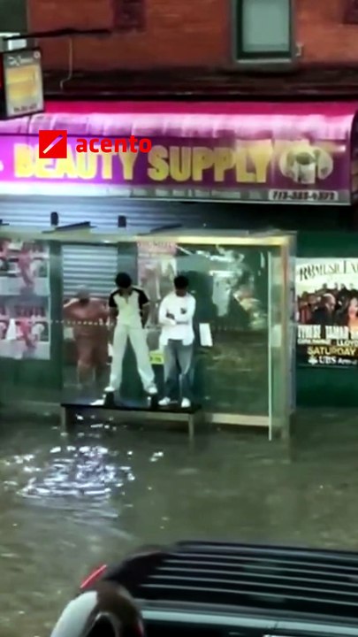 Fuertes inundaciones y apagones afectan Nueva Y...