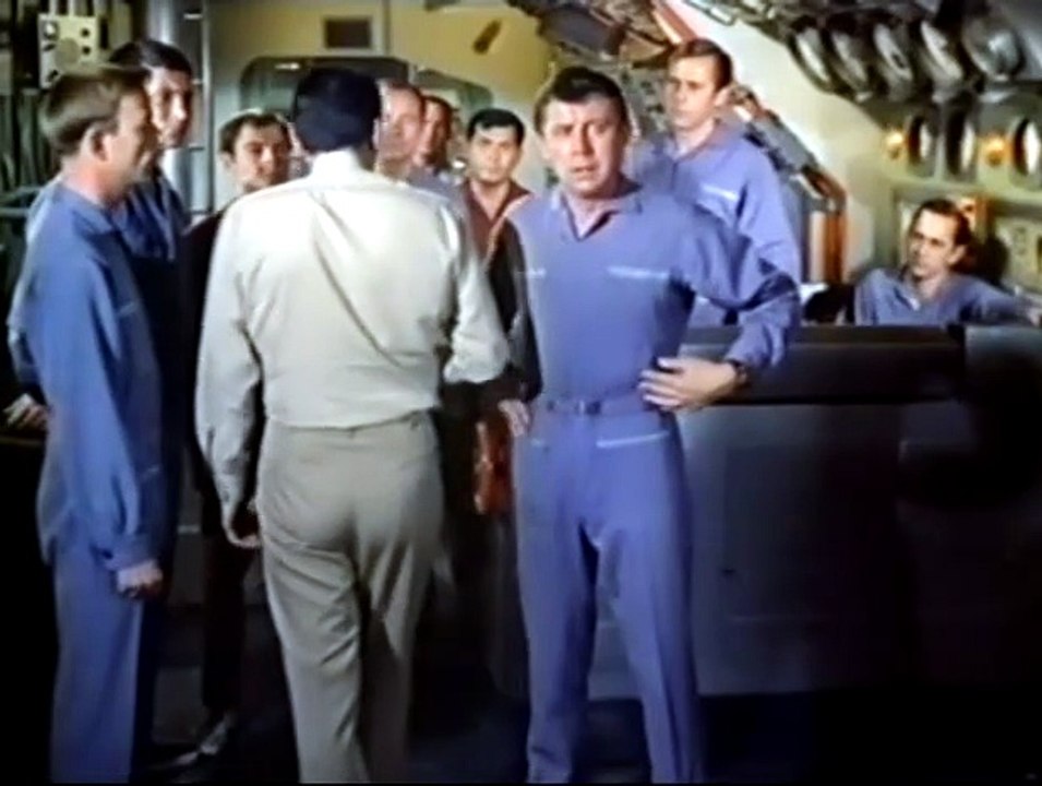 Voyage To The Bottom Of The Sea - 4x22 - Flaming Ice