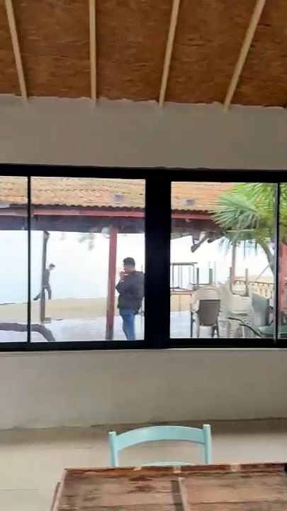 Tepe Cam Balkon Sistemleri . Gemlik