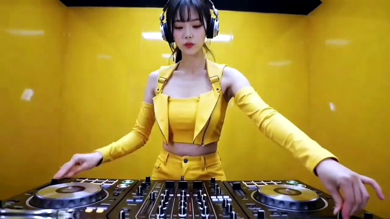 Yêu một người Remix - Thúy Loan cover