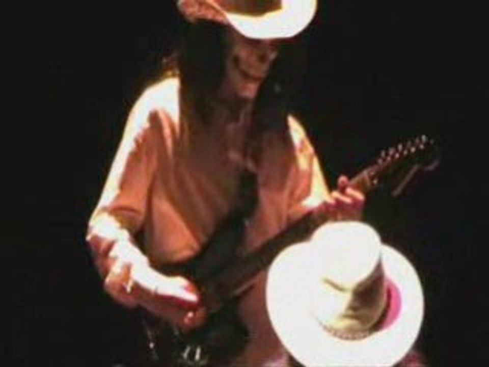 suffocating under words of sorrow cover ferme corsange