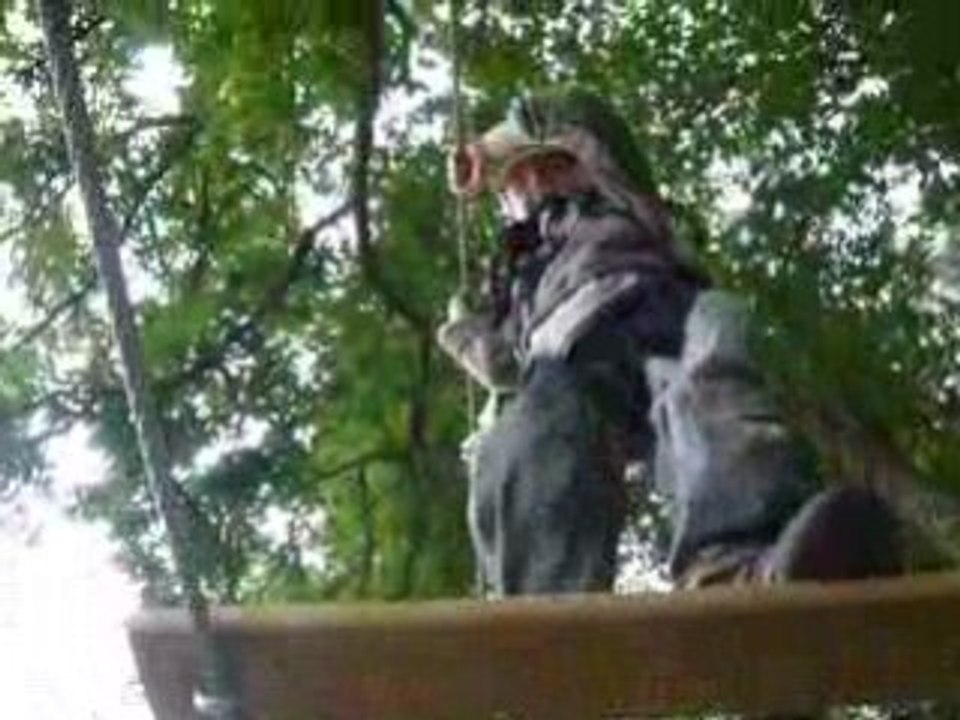 Léo-Paul pont de singe le 15 juin 2008