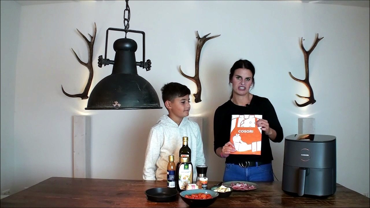 Tomatensalat aus dem Airfryer - Grillparty