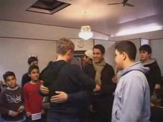 German brother accepts islam