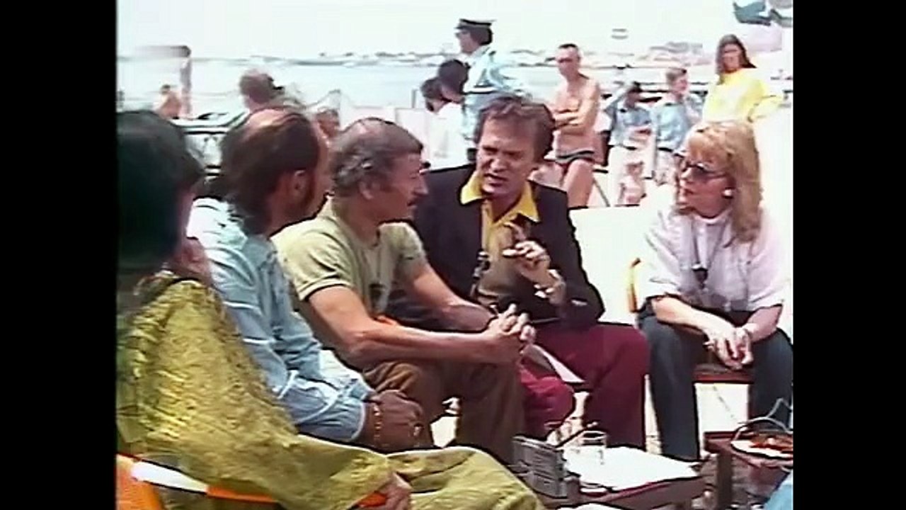 1982 - M. Lakhdar-Hamina sur son film, Vent de sable
