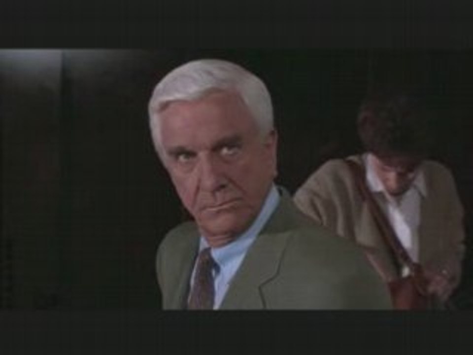 Extrait - Y'a T'il Un Flic Pour Sauver Hollywood