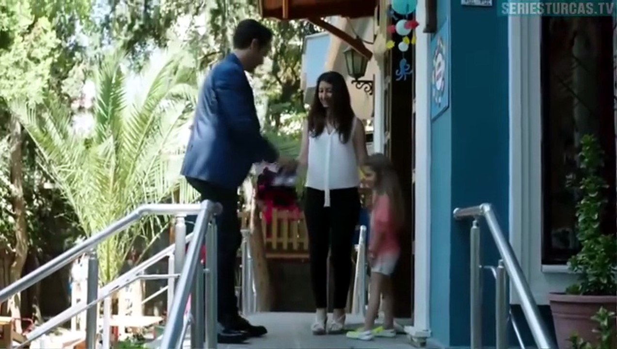 Bana Sevmeyi Anlat Capítulo 2 | Alas de Amor | Novela Turca en Español