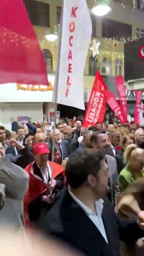 CHP Kocaeli'den İzmit'te yürüyüş! Mutlak butlan kararına tepki gösterdiler