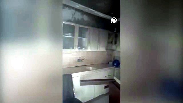 Balıkesir'de iki katlı binada çıkan yangın söndürüldü
