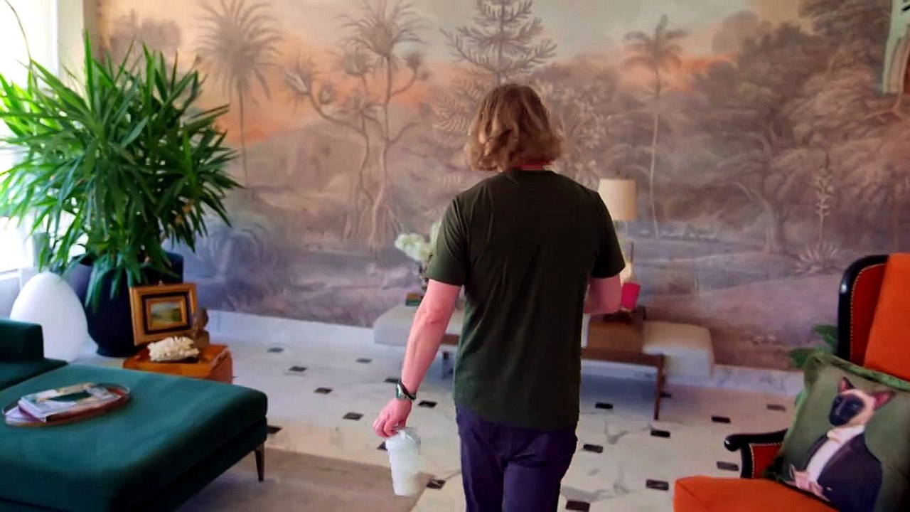 Escape to Florida S01E15