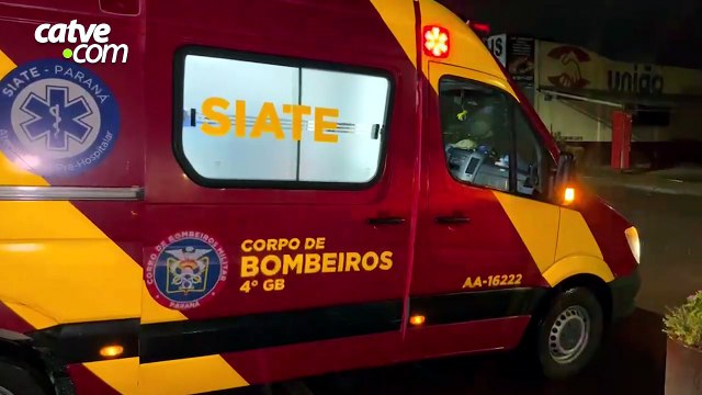 Motociclista fica ferida após batida no bairro Interlagos em Cascavel