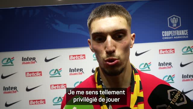 Lens - Risser : "Cette saison restera gravée à tout jamais"