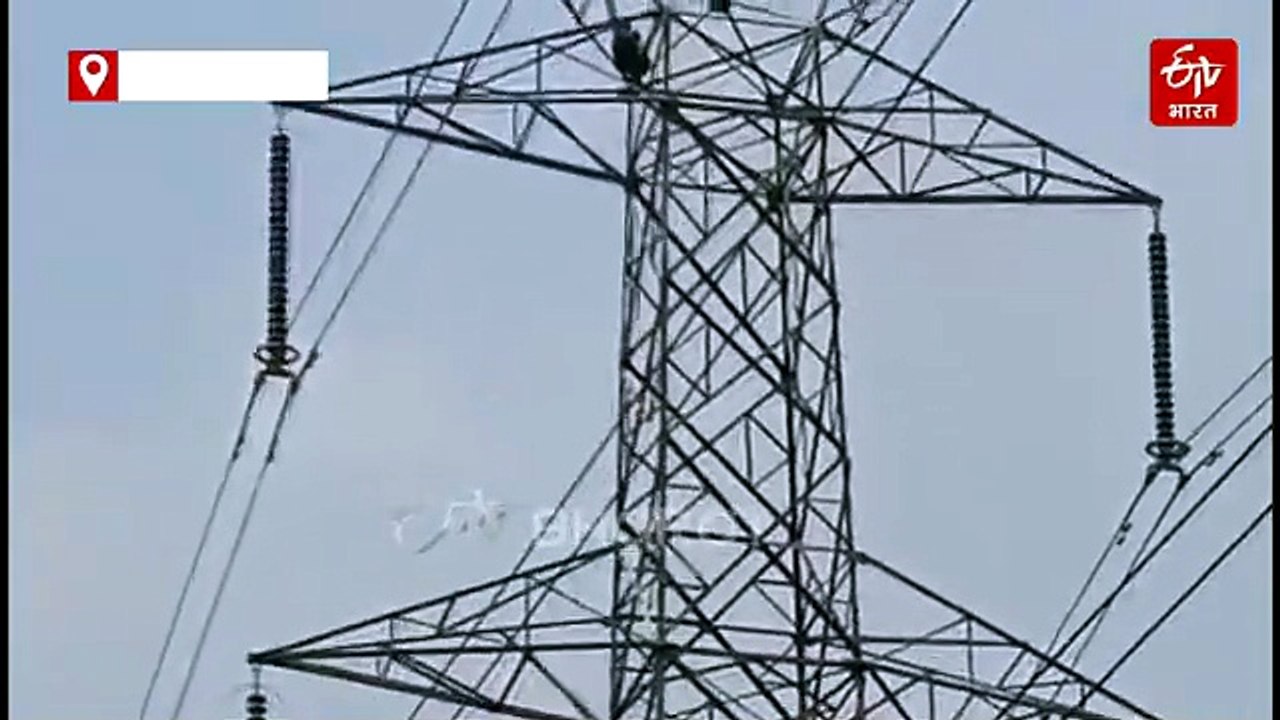 धमतरी में ट्रांसमिशन टावर पर चढ़ा युवक, एक घंटे तक चला हाईवोल्टेज ड्रामा