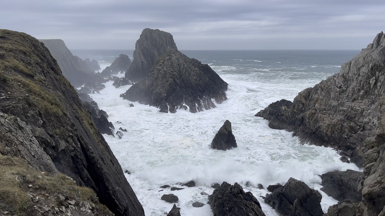 Malin Head, Hells Hole (Poll Ifreann), Ireland