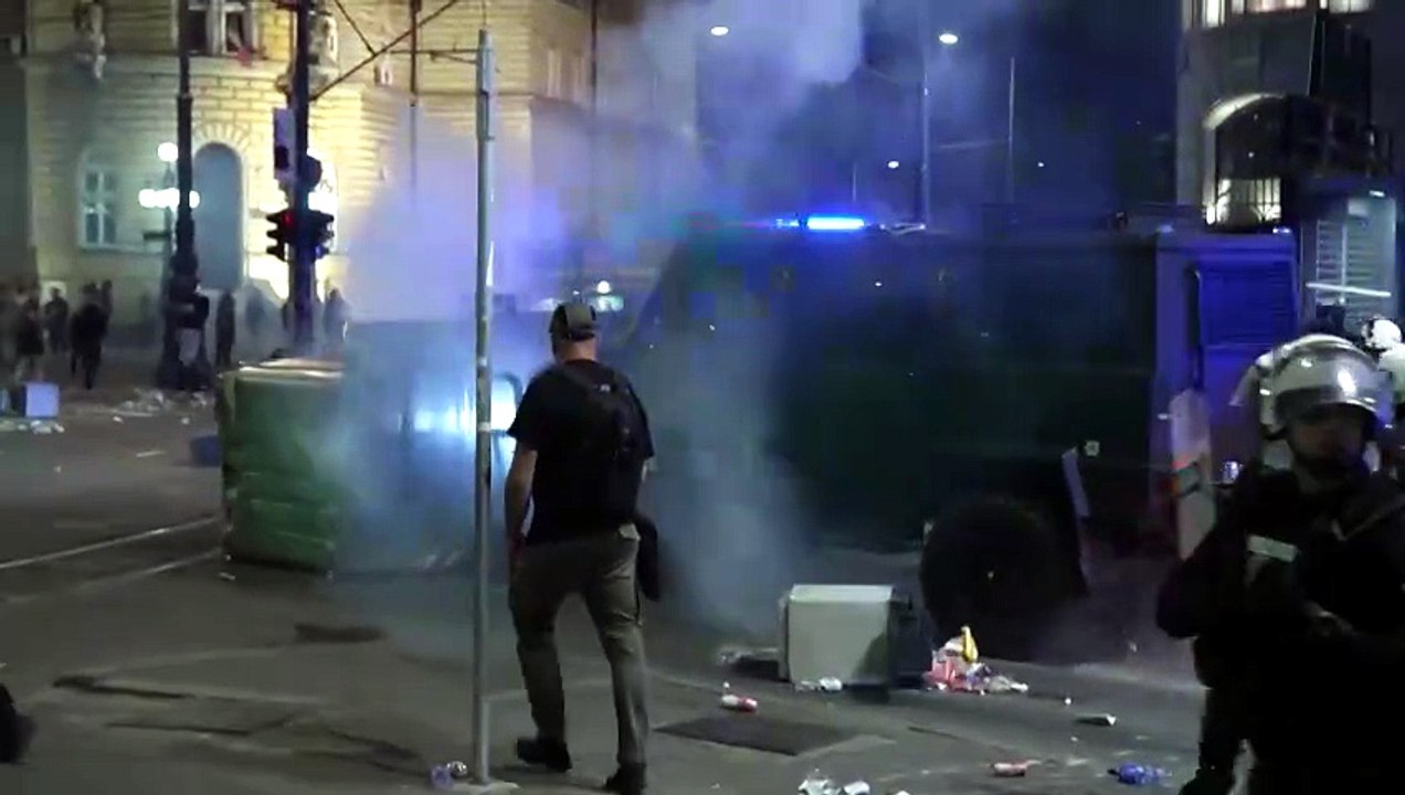 Anti-government protesters clash with police in Serbia