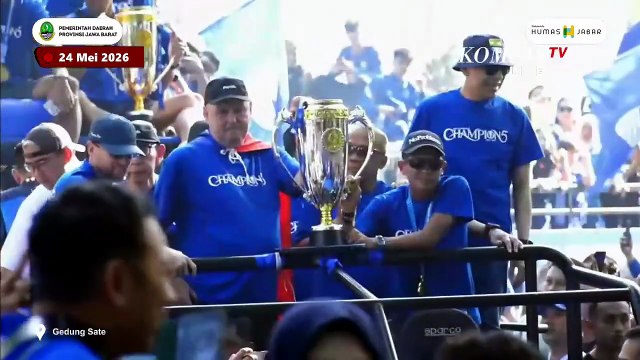 Naik Motor! Dedi Mulyadi Lepas hingga Ikut Konvoi Persib Bandung Juara Super League 2026