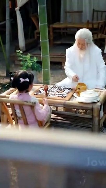 the tiny tyrant of go