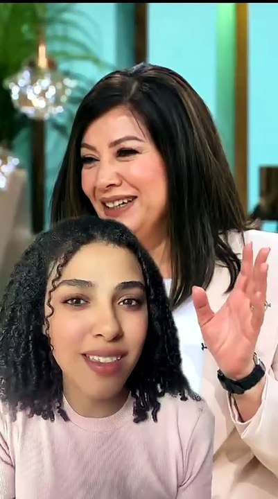 يا استاذة انتصار ... يعني انت مع شغل الستات ولا ضده؟ حيرتينا يا نجمة 😄🤔