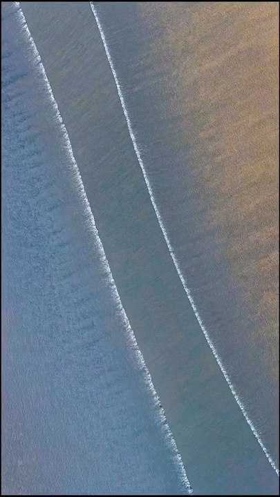 🌊