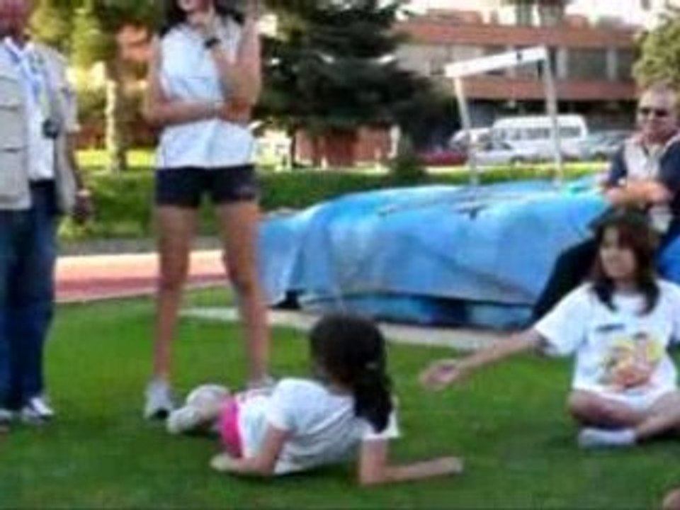Divirtiendose en el CAR