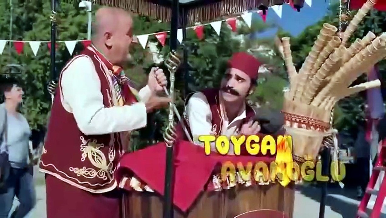 Deli Aşk Kahkaha ve Aşk Dolu Romantik Komedi | Ddizi [Full Movie]