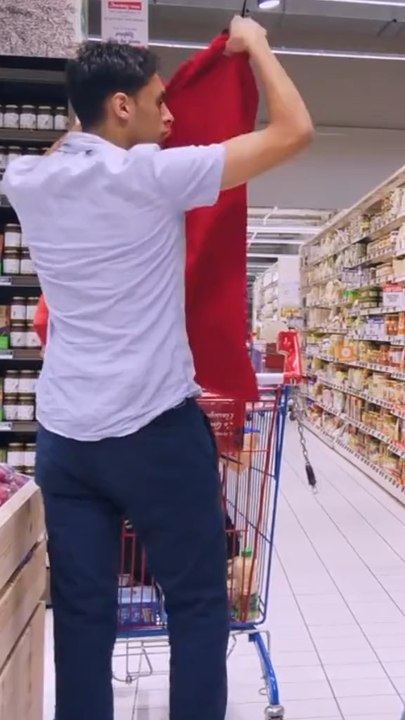 Prank - Le pire mec au supermarché