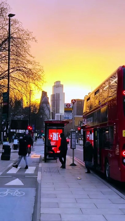 Golden Hour in London over the years (540p)