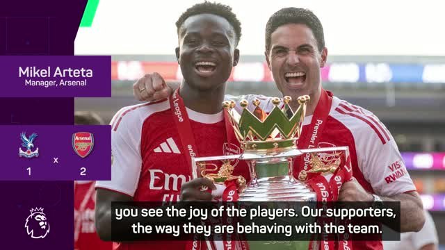 Arteta thrilled to get hands on Premier League trophy