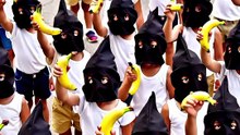 If you see this banana, you better do as you're told!