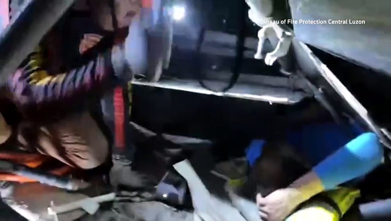 Rescuers search for survivors after Philippine building collapse
