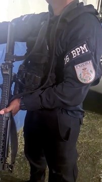Sete fuzis são apreendidos em ocorrências com confrontos no fim de semana; assista