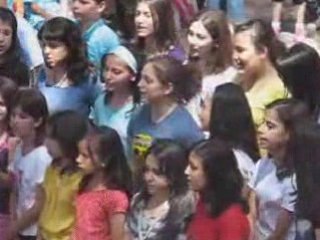 YIL SONU ETKINLIKLERI VE KARNE TORENI 4