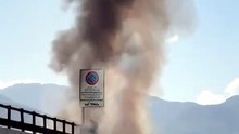 Auto in fiamme sull'A22 fra Bolzano Sud ed Egna