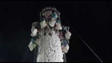 Hong Kong, sfida stravagante: si scala la torre di panini al vapore