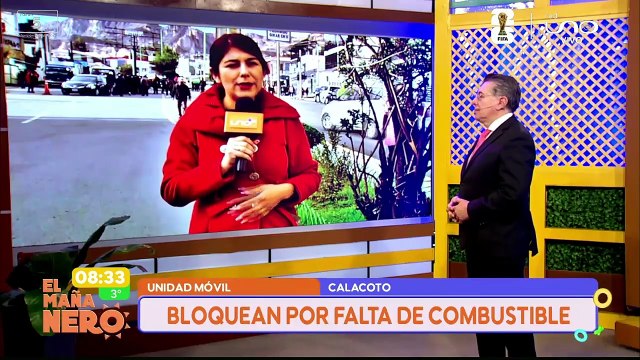 Choferes bloquean en la zona sur de La Paz en demanda por combustible