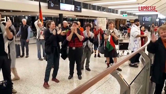 Flotilla, attivista australiana: In Israele mi hanno torturato e hanno abusato sessualmente di me