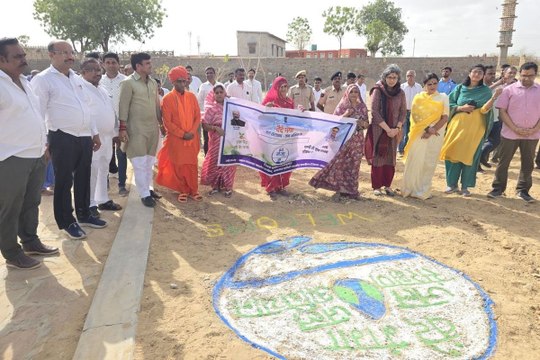 जसदेर धाम से वंदे गंगा जल संरक्षण जन अभियान का आगाज, पूजा-अर्चना के साथ जल एवं पर्यावरण संरक्षण का संकल्प