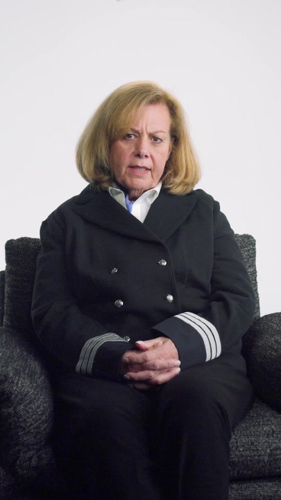 How This Flight Attendant Sprang Into Action When an Emergency Landing Occurred