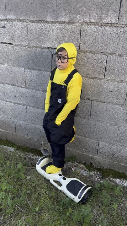 Ressemblant le cosplay ?