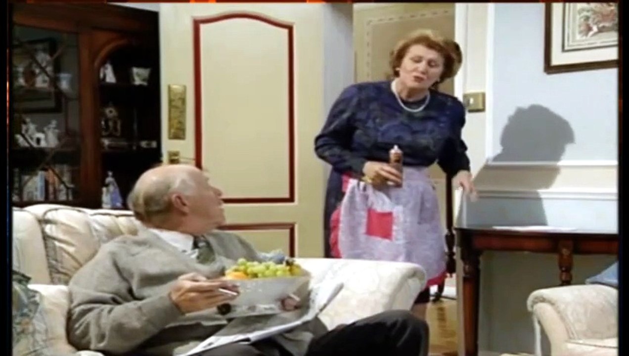 Keeping Up Appearances s04 e04 The Commodore