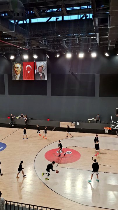 Maç Önü - Beşiktaş v Dev Ataşehir (A) - U12 Erkekler Çeyrek Final