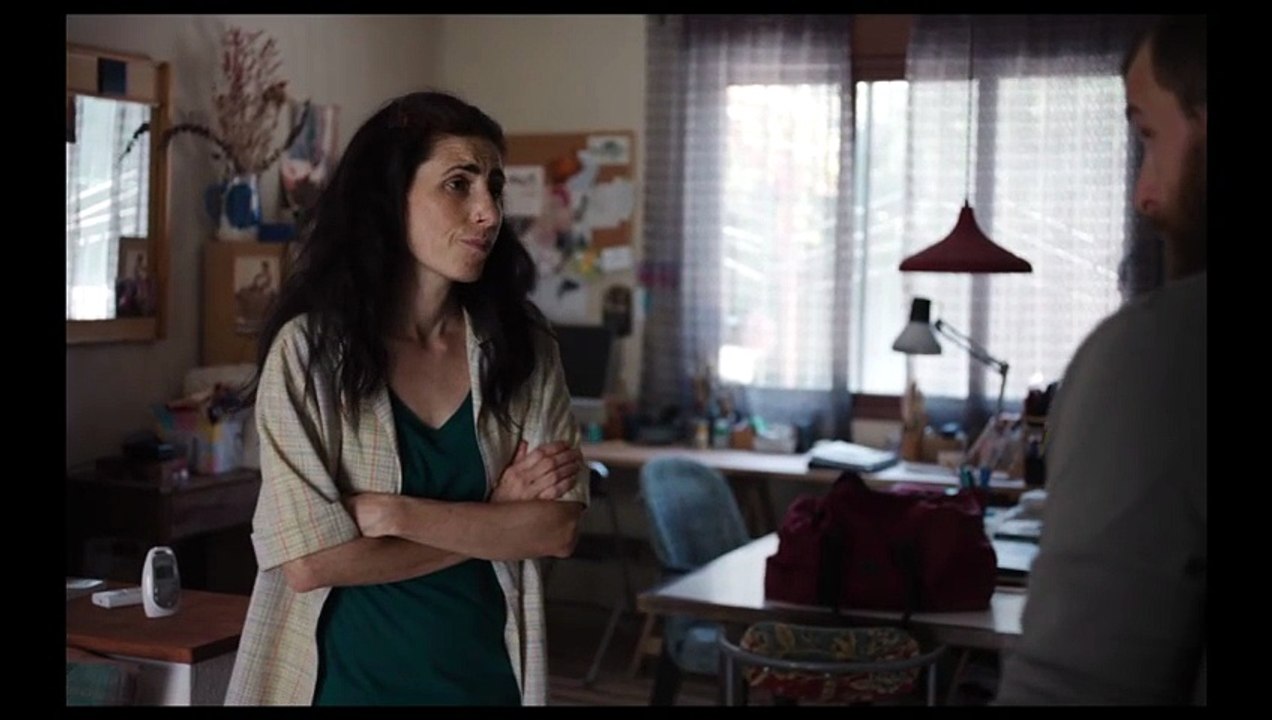 "Il silenzio degli altri": un film spagnolo racconta cosa significa essere madre in un mondo che non ti sente