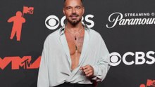 リッキー・マーティン、モンテネグロ公演が催涙ガス騒動で一時中断