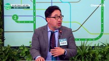 "회사에 전화해볼까?" 소심한 아들, 부모의 개입은 득일까 실일까?