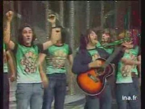 Les Supporters de L ASSE= ALLEZ LES VERTS!!(1976)