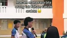 Murid 'handle' program